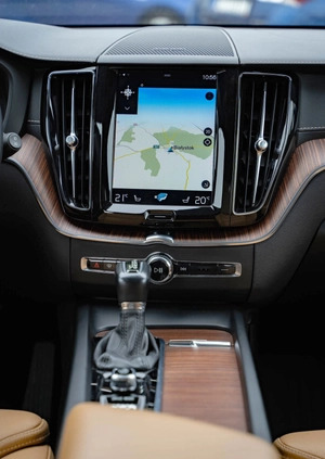 Volvo XC 60 cena 156000 przebieg: 56000, rok produkcji 2019 z Białystok małe 781
